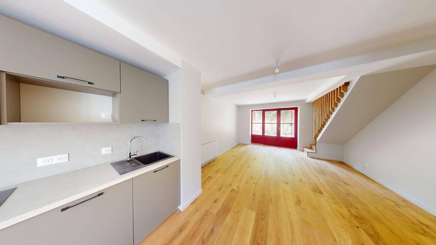 Appartement 3 pièces 60 m² · à Charbonnières-les-Bains · 60 m² · 1 249 €