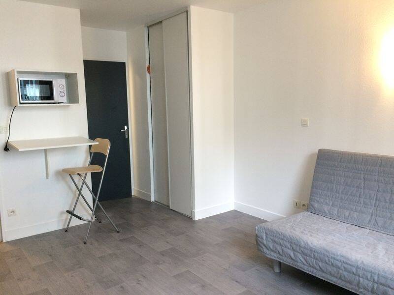 Appartement 1 pièce 17 m² · à Lille · 17 m² · 405 €/mois