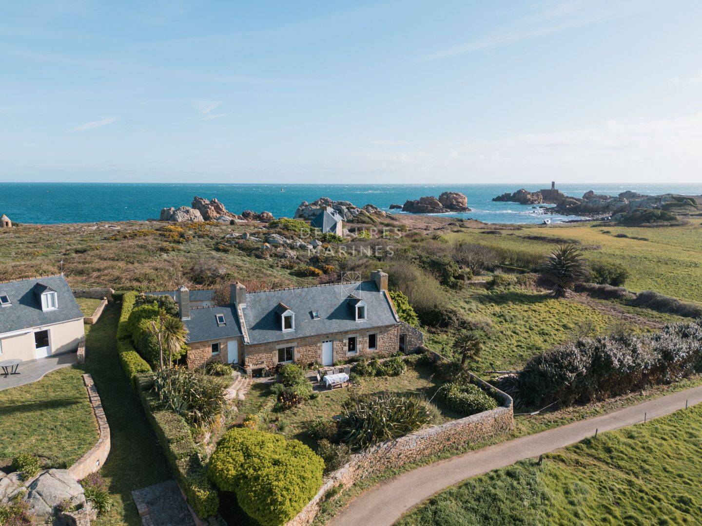 Demeure de charme avec vue mer sur l’île de Bréhat