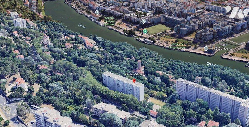 Appartement 3 pièces 73 m² · à Sainte-Foy-lès-Lyon · 72,6 m² · 180 000 €