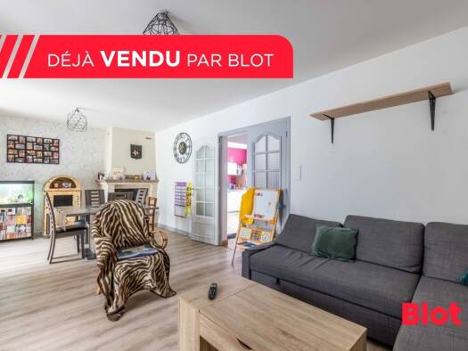 Villa à vendre 349 900 € 8 pièces 6 chambres 148 m² 480 m² de terrain Thorigné-Fouillard 35235