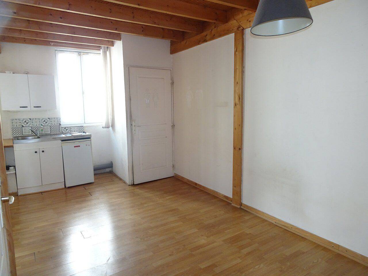 Appartement 2 pièces 34 m² · à Lyon 2ème Arrondissement · 34 m² · 655 €/mois