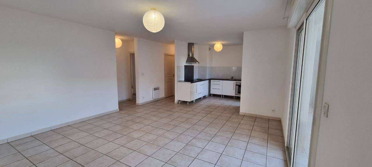 Appartement 3 pièces 70 m² · à Lucciana · 70 m² · 796 €