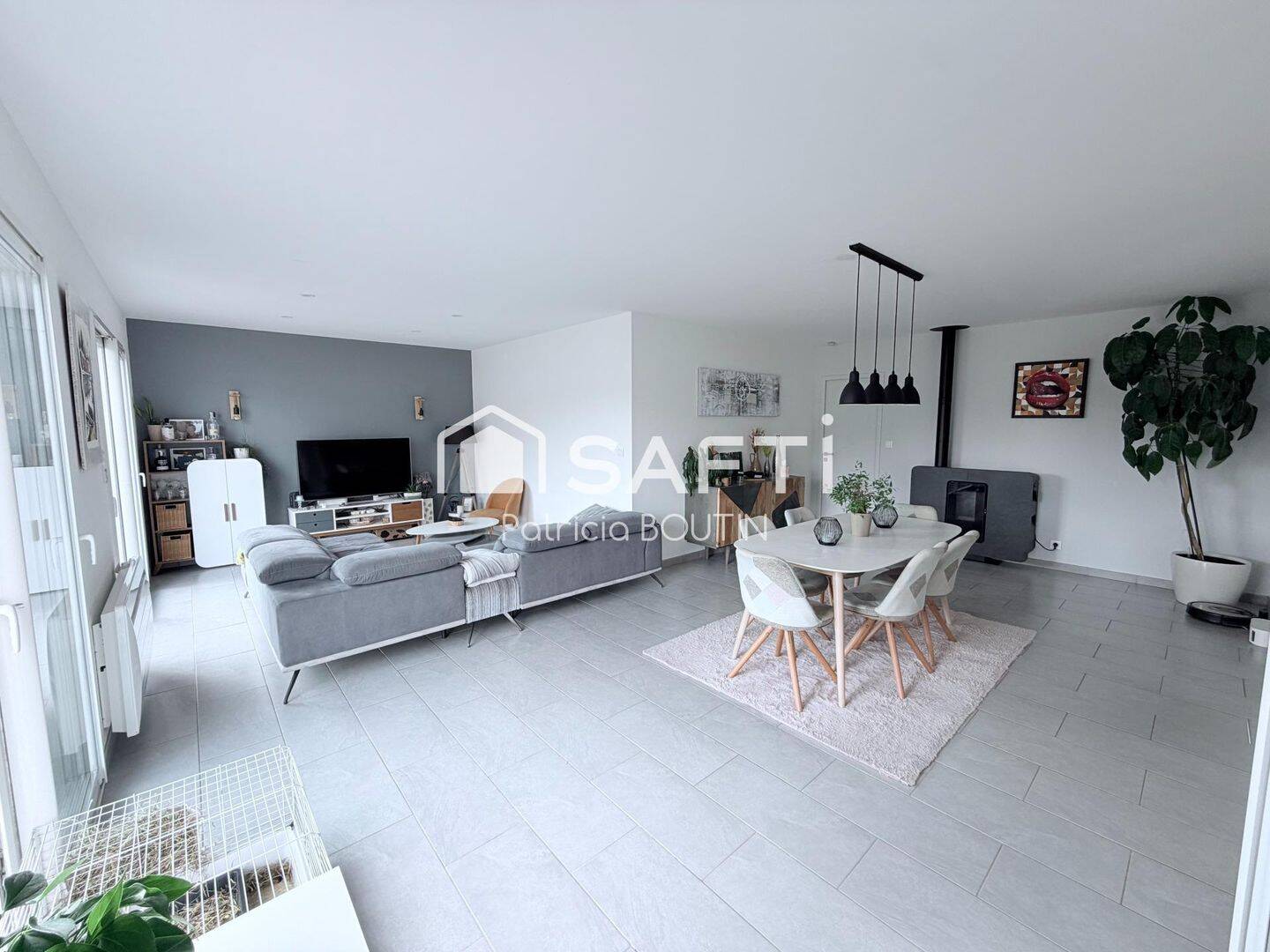 Maison 6 pièces 149 m² · à Benet · 149 m² · 287 000 €
