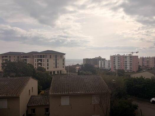 Appartement à louer 808 € 2 pièces 1 chambre 50 m² 1er étage Montesoro Bastia 20600