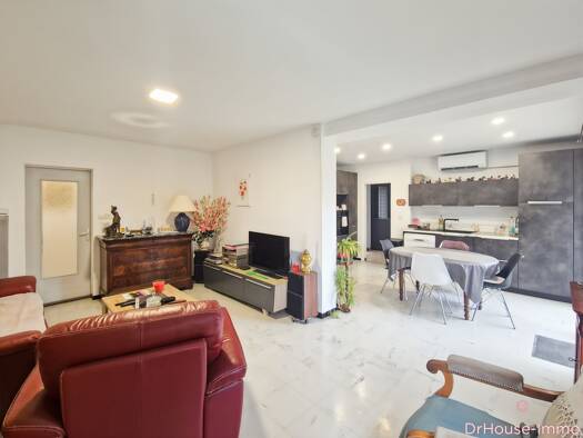 Appartement à vendre 255 000 € 4 pièces 3 chambres 100 m² RDC Mairie-Albine Saint-Paul-lès-Dax 40990