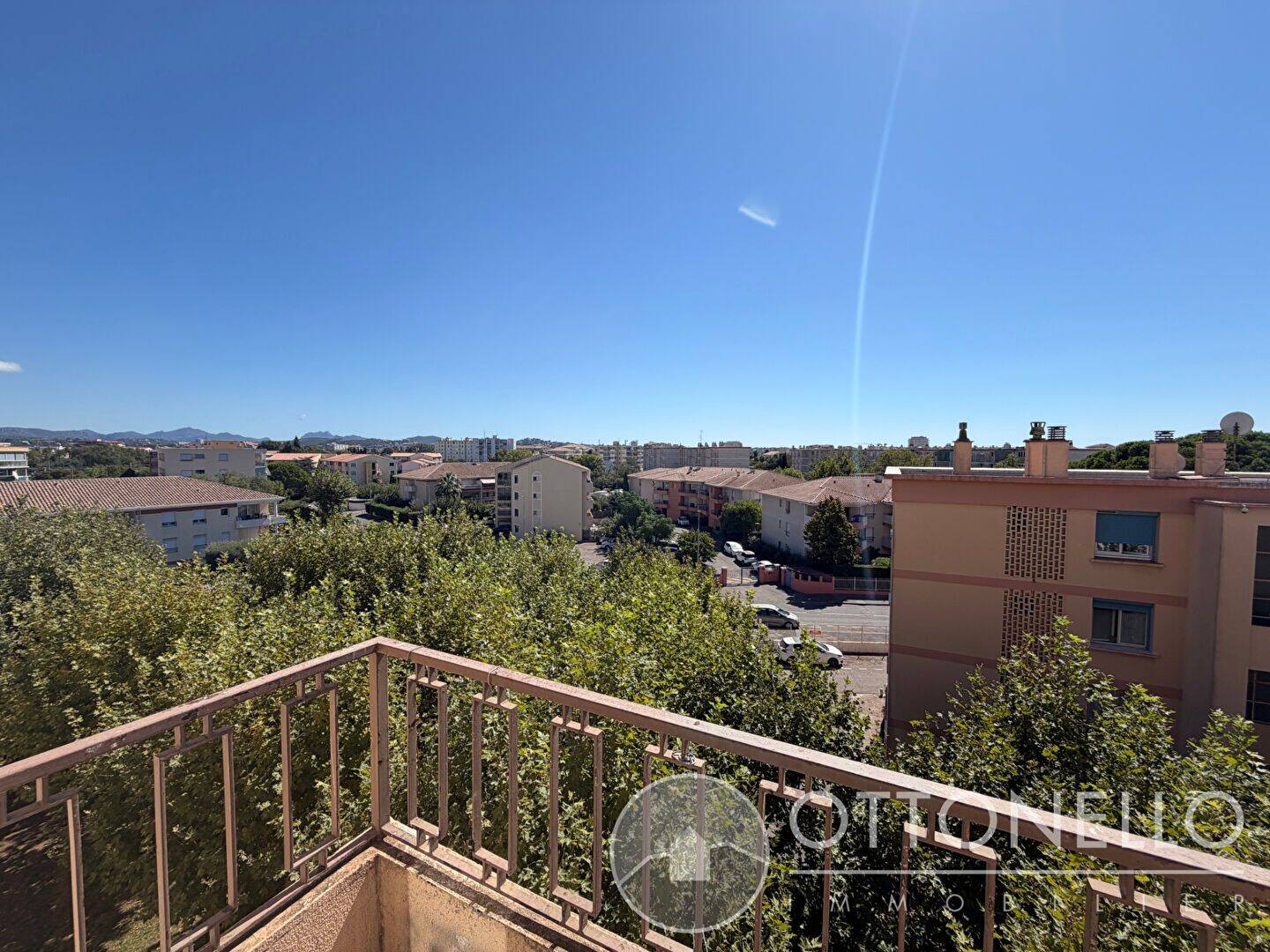 Appartement 3 pièces 54 m² · à Fréjus · 54,3 m² · 119 500 €