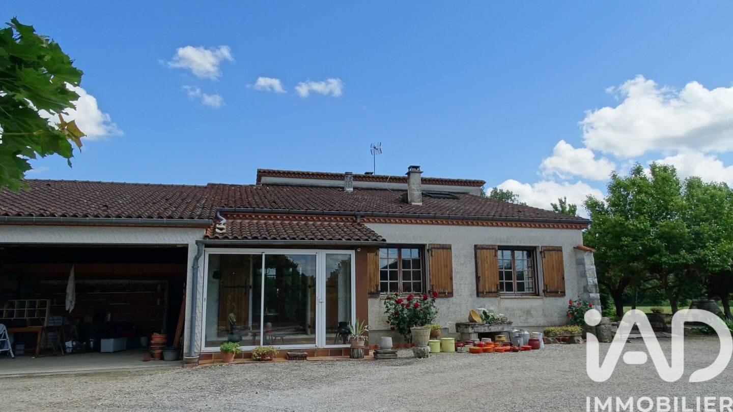 Maison 10 pièces 278 m² · à Soual · 278 m² · 315 000 €