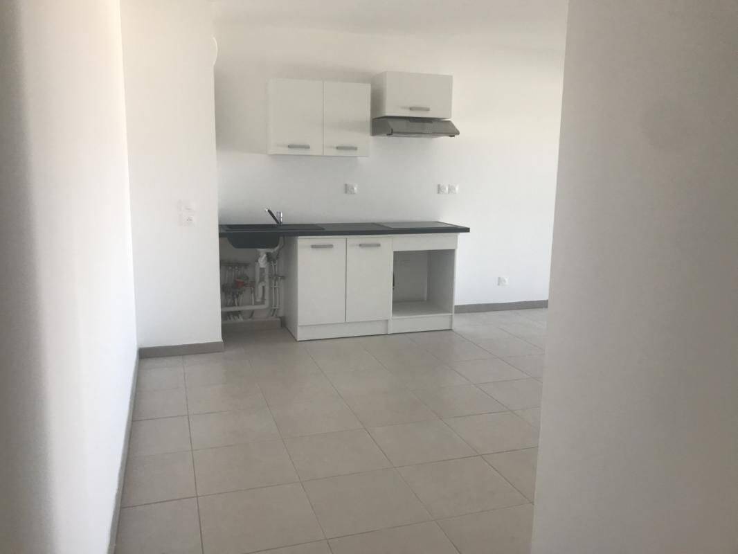 Appartement 2 pièces 46 m² · à Arles · 46 m² · 606 €