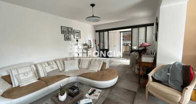 Villa à vendre 293 750 € 6 pièces 5 chambres 175 m² 3 600 m² de terrain Saint-Ouen-de-Mimbré 72130