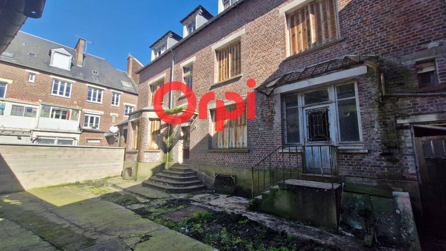 Maison 7 pièces 154 m² · à Péronne · 153,9 m² · 99 900 €