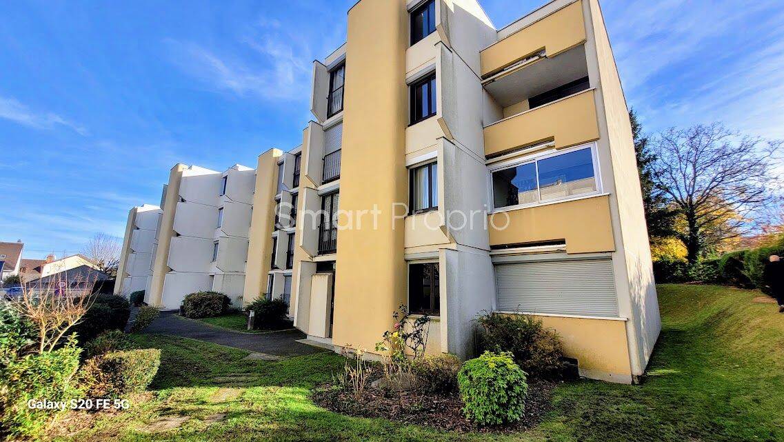 Appartement 4 pièces 74 m² · à Arpajon · 73,6 m² · 178 000 €