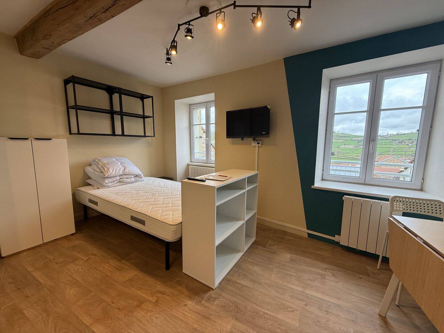 Appartement 1 pièce 19 m² · à Matour · 19,4 m² · 285 €/mois