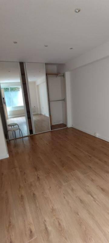Appartement 2 pièces 49 m² · à Paris 15ème Arrondissement · 49 m² · 1 435 €