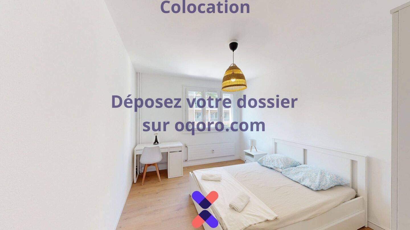 5 pièces 100 m² · à Avignon · 100 m² · 490 €