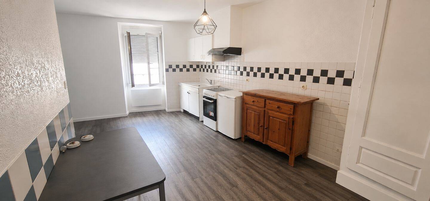 Appartement 1 pièce 35 m² · à Belley · 34,7 m² · 460 €/mois