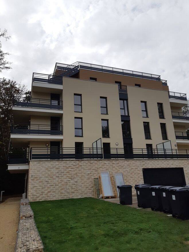 Appartement 1 pièce 33 m² · à L'Étang-la-Ville · 32,8 m² · 212 500 €