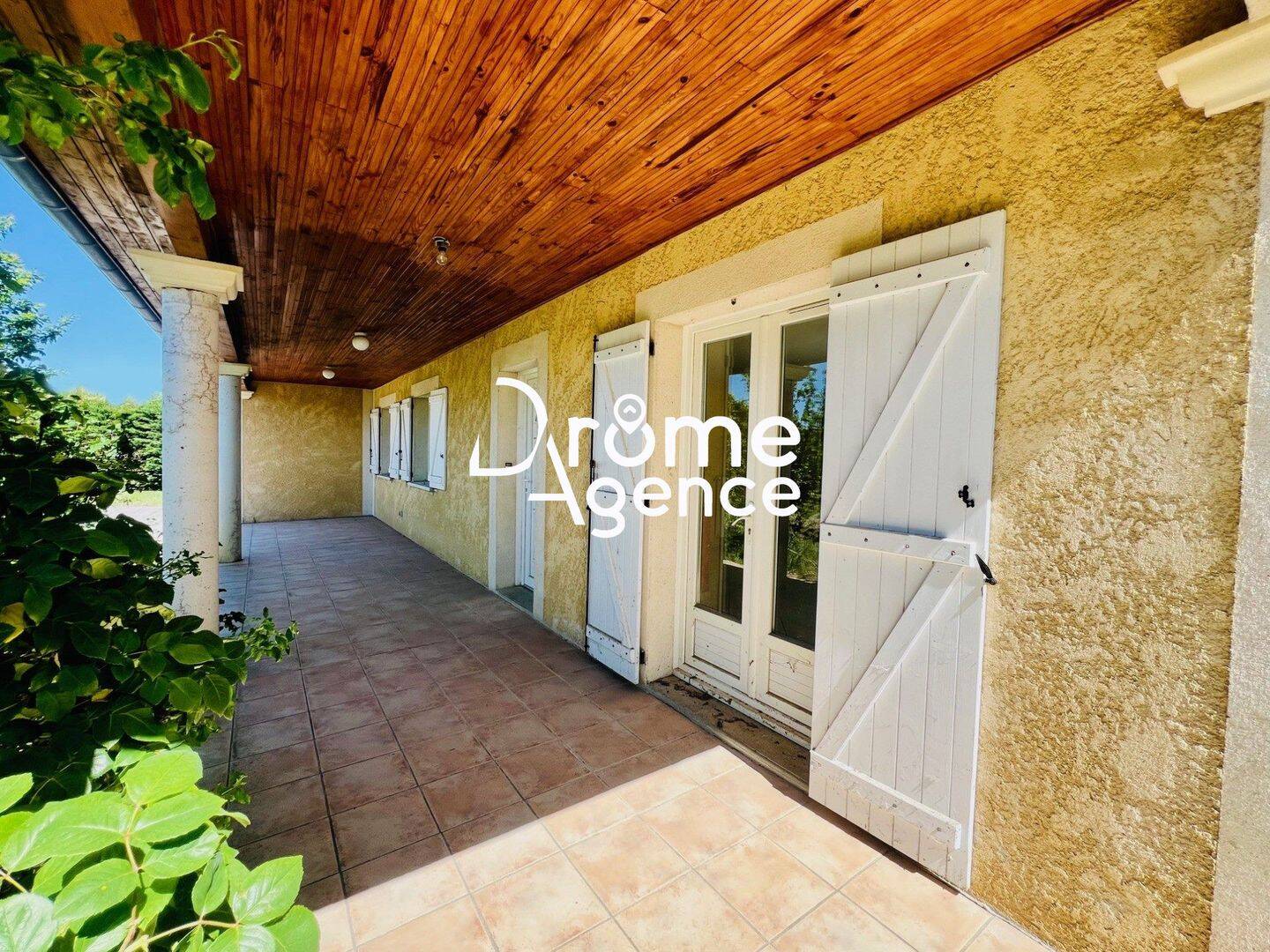 Maison 5 pièces 108 m² · à Montélier · 108 m² · 355 300 €