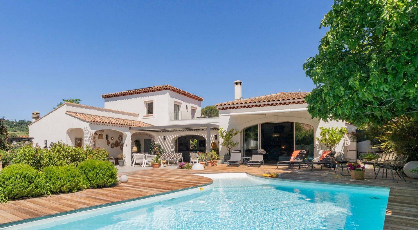 Maison 8 pièces 240 m² · à Marseille 12ème Arrondissement · 240 m² · 1 429 000 €