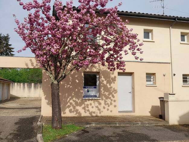 Maison à vendre 146 000 € 4 pièces 3 chambres 92 m² 116 m² de terrain Abzac 33230