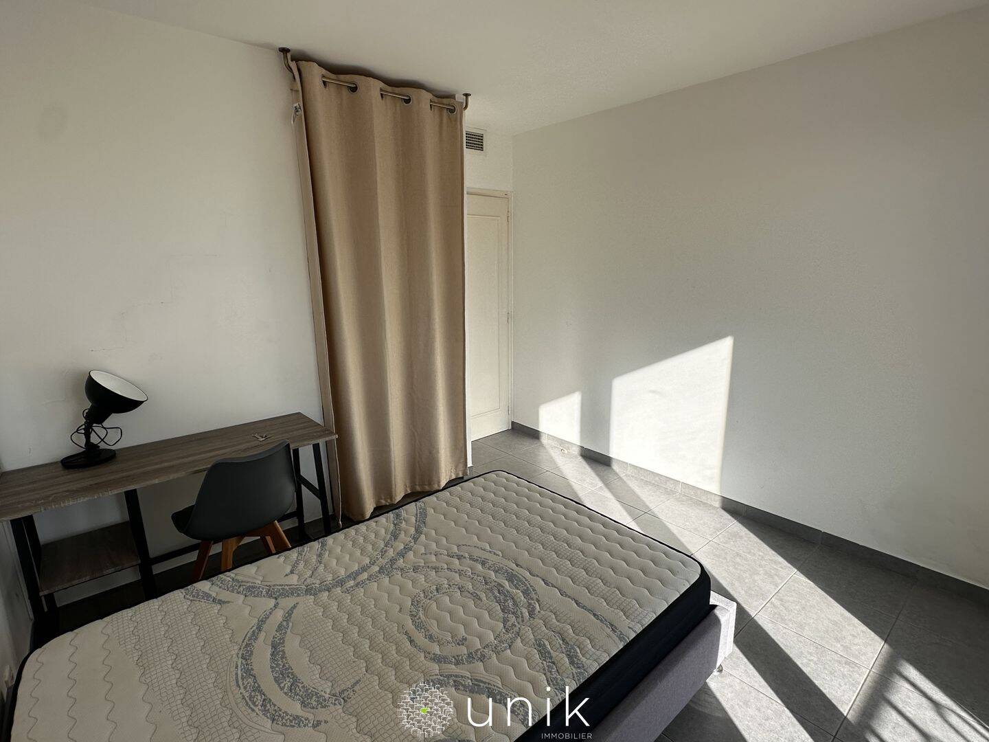 1 pièce 76 m² · à Montpellier · 76 m² · 470 €