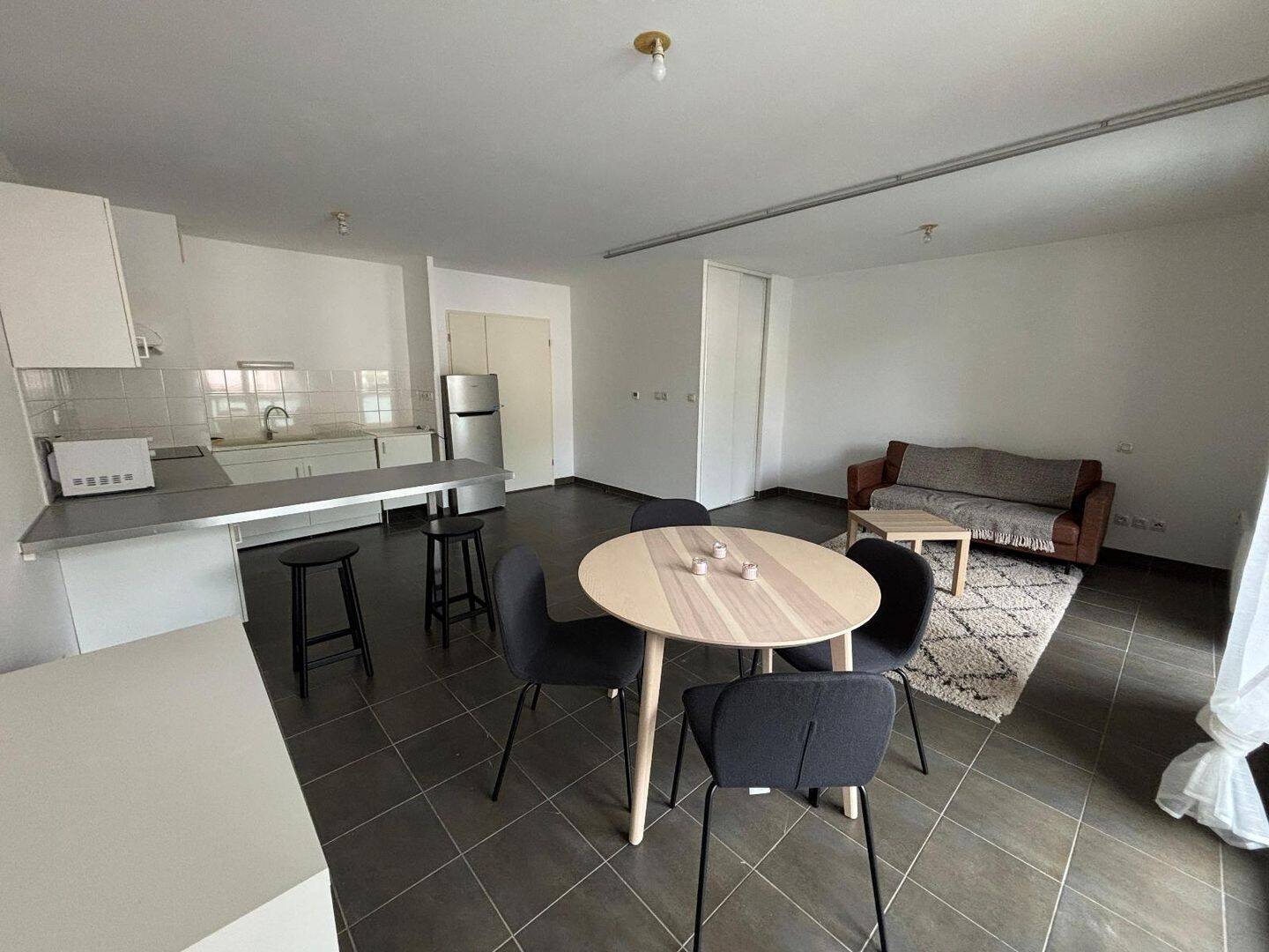 Appartement 2 pièces 61 m² · à Toulouse · 61,4 m² · 892 €/mois