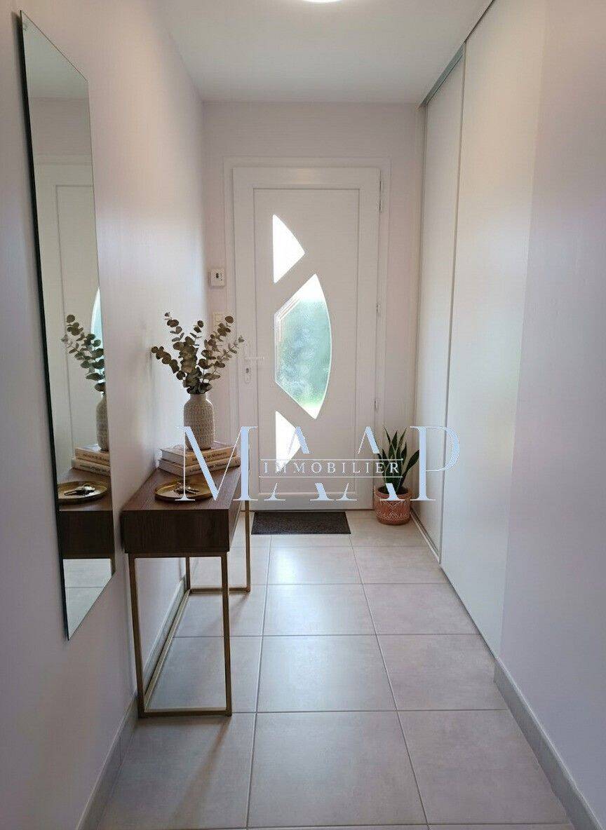 Maison 4 pièces 130 m² · à Saint-André-de-Lidon · 130 m² · 248 710 €