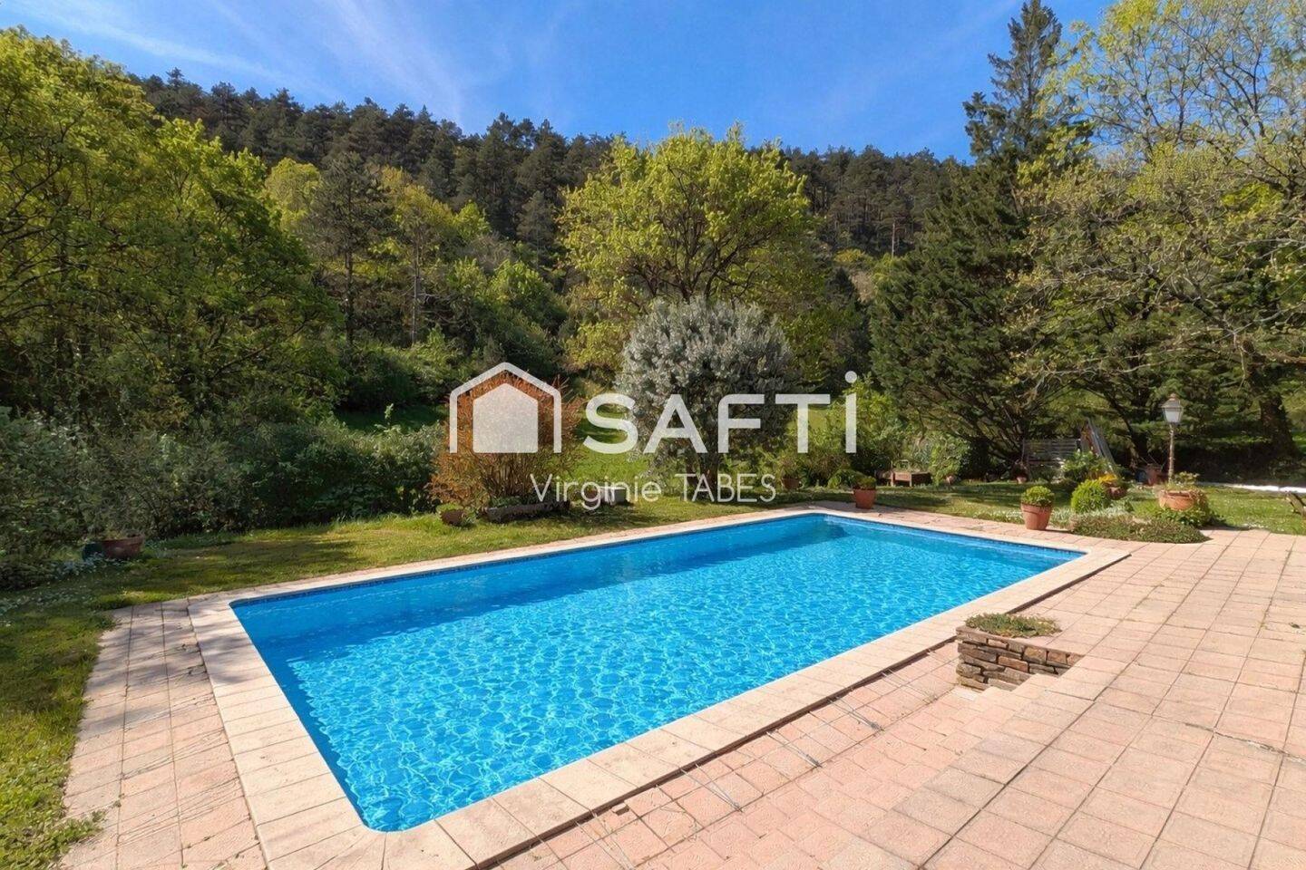 Maison 8 pièces 175 m² · à Payrin-Augmontel · 175 m² · 435 000 €