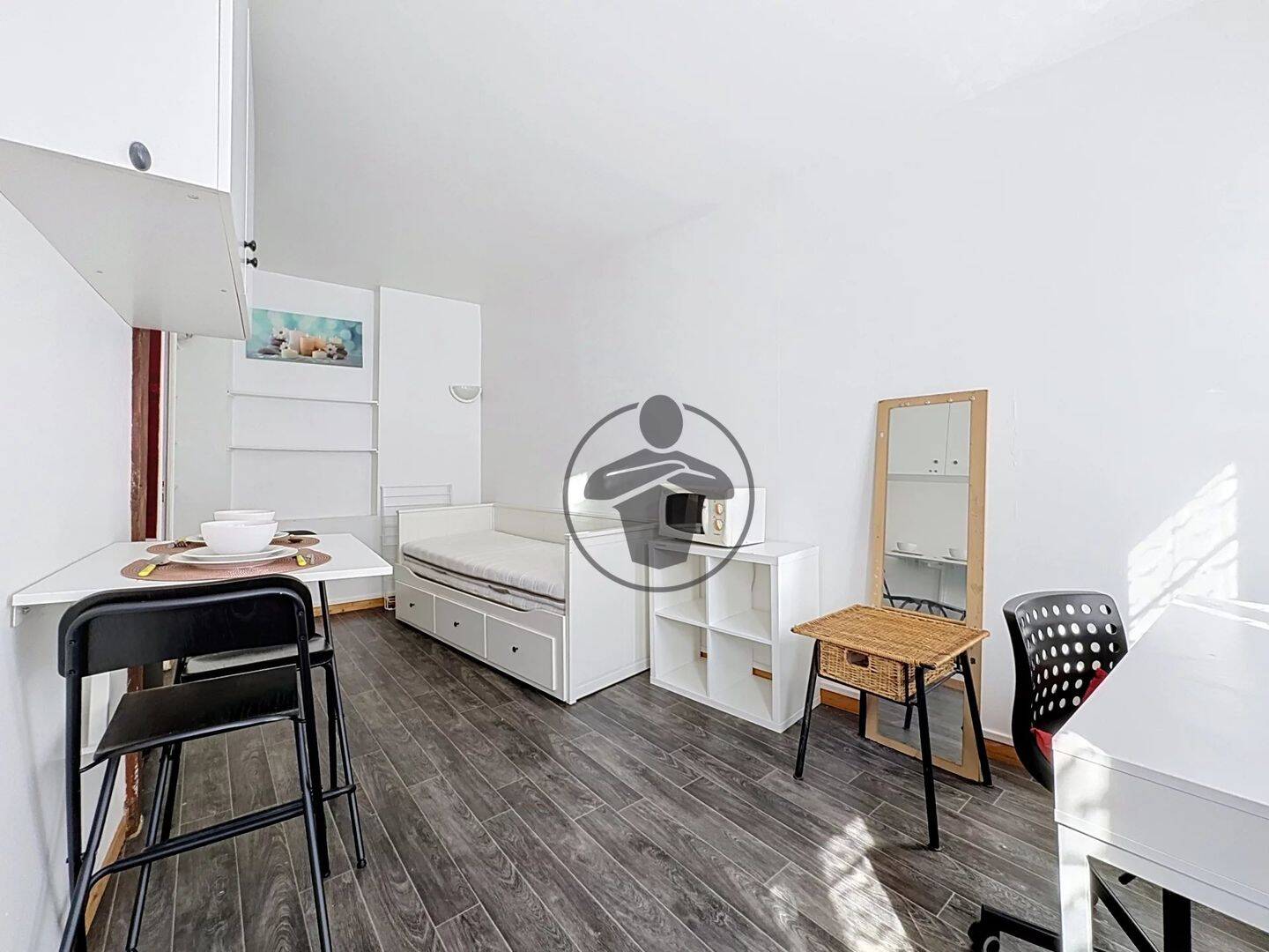 Appartement 1 pièce 16 m² · à Saint-Quentin · 16,4 m² · 350 €/mois