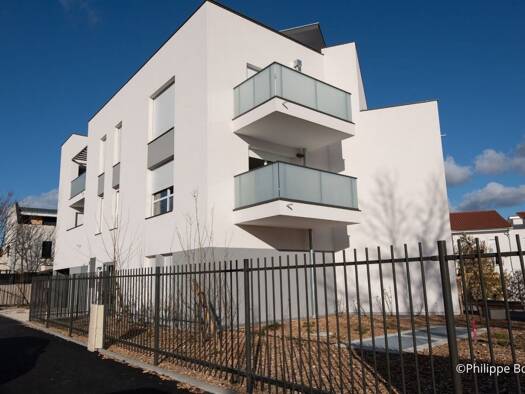 Maison à vendre - neuf 431 000 € 106 m² Balmes Bourlione Corbas 69960