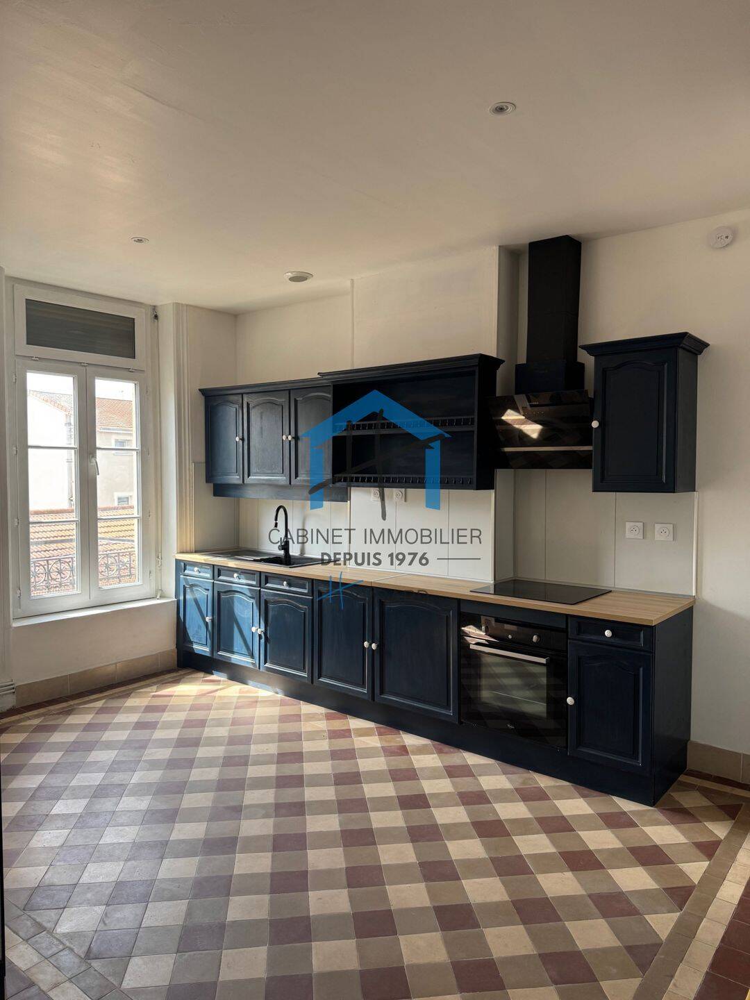 Appartement 4 pièces 95 m² · à Saint-Chamond · 95 m² · 140 000 €