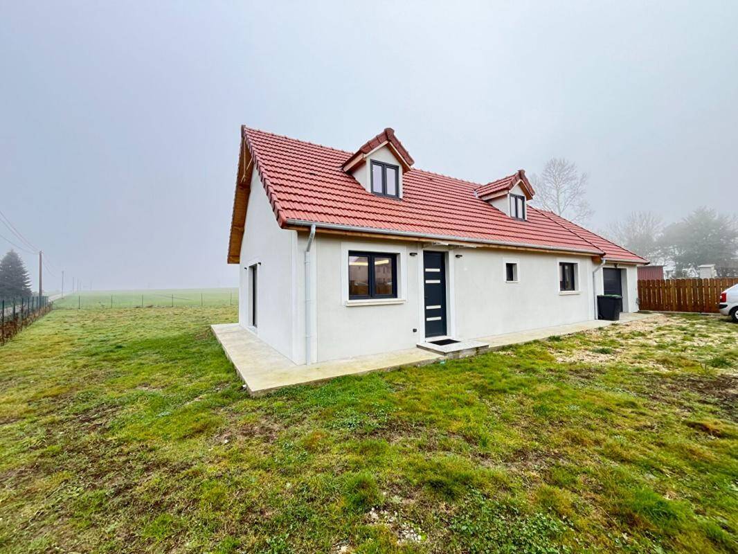 Maison 5 pièces 108 m² · à Étrépagny · 108 m² · 224 000 €