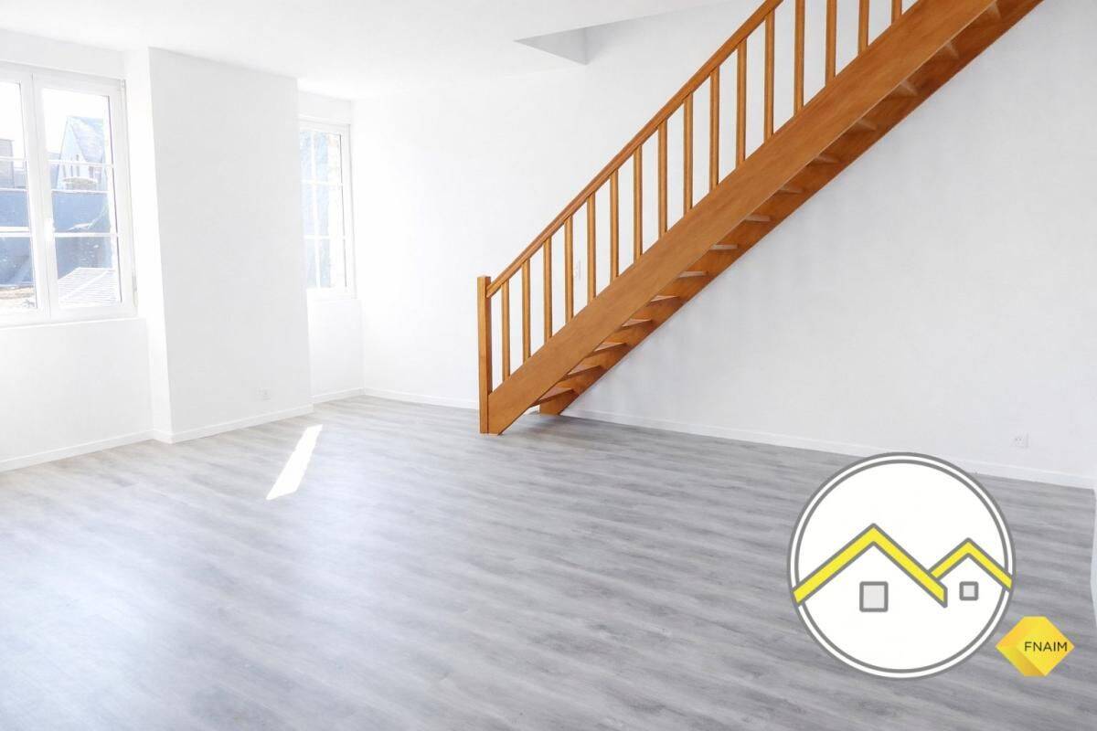 Appartement 3 pièces 94 m² · à Châteaubriant · 94 m² · 746 €