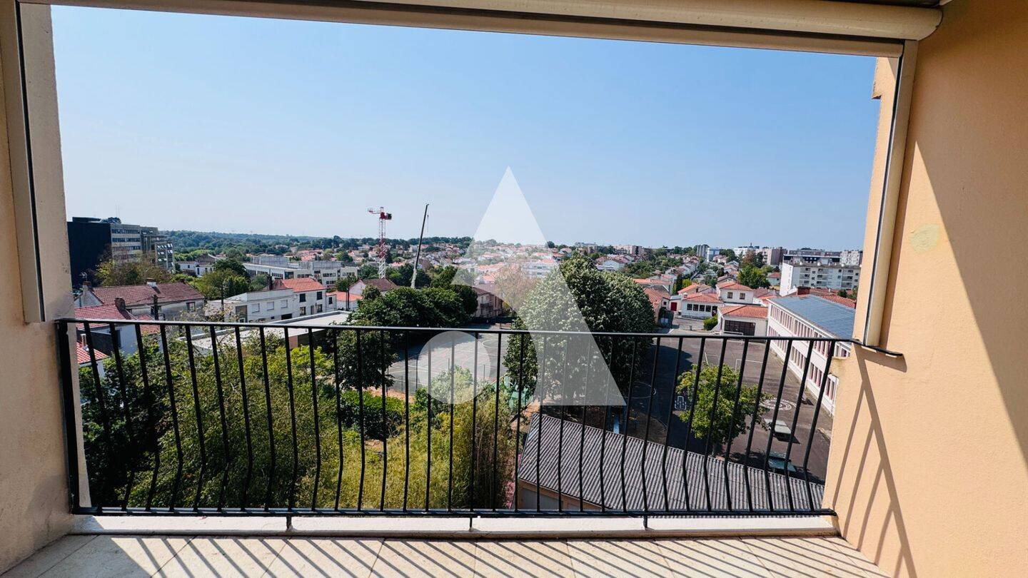 Appartement 2 pièces 60 m² · à La Roche-sur-Yon · 59,6 m² · 131 000 €