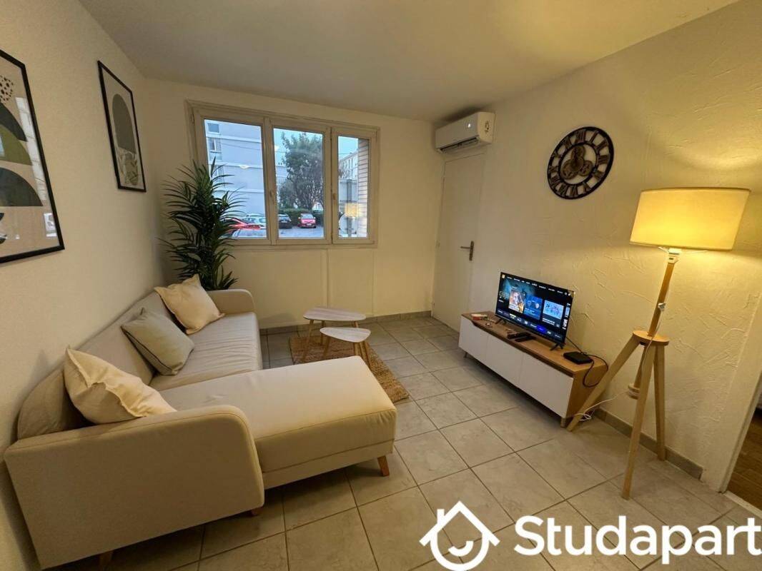 1 pièce 13 m² · à Marseille 9ème Arrondissement · 13 m² · 550 €