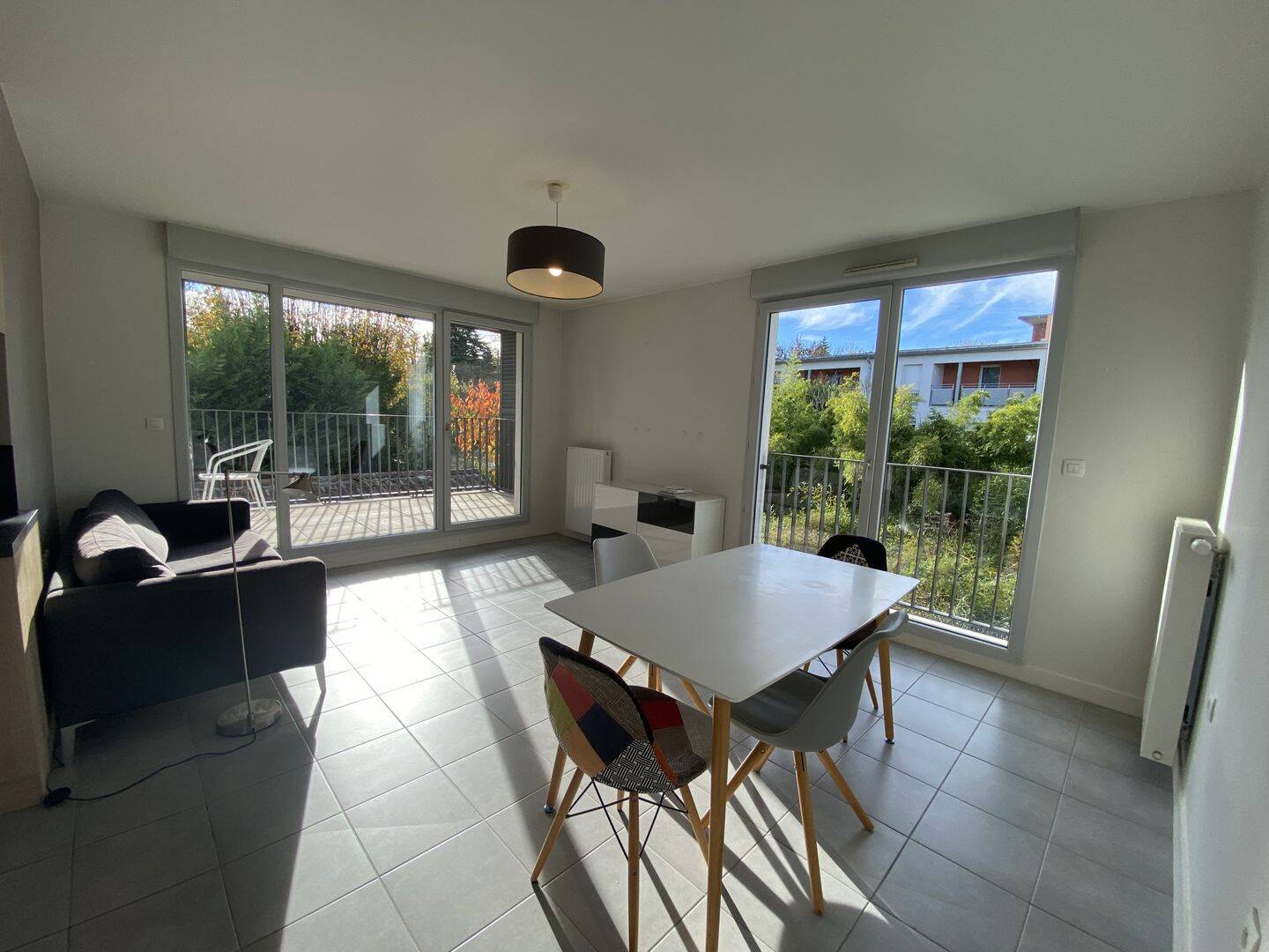 Appartement 2 pièces 46 m² · à Collonges-au-Mont-d'Or · 45,9 m² · 905 €/mois