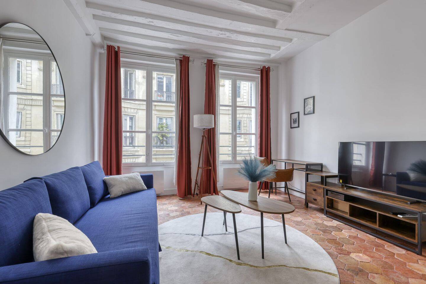 Appartement 2 pièces 48 m² · à Paris 1er Arrondissement · 48 m² · 3 672 €