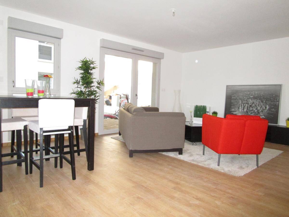 Appartement 4 pièces 84 m² · à Saint-Jean-de-Braye · 84 m² · 882 €/mois