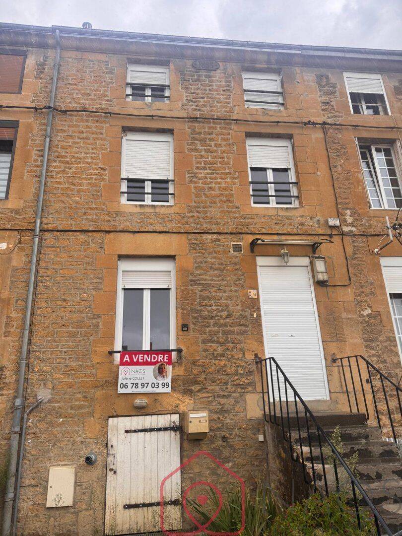 Maison 5 pièces 100 m² · à Noyers-Pont-Maugis · 100 m² · 117 000 €