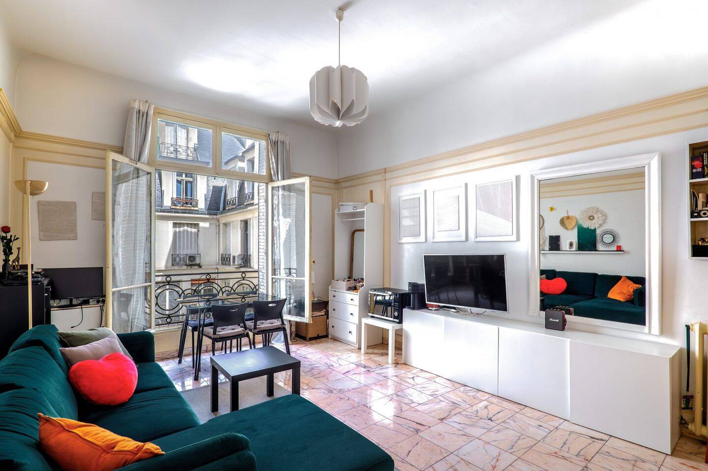 Appartement 1 pièce 33 m² · à Paris 8ème Arrondissement · 32,5 m² · 475 000 €