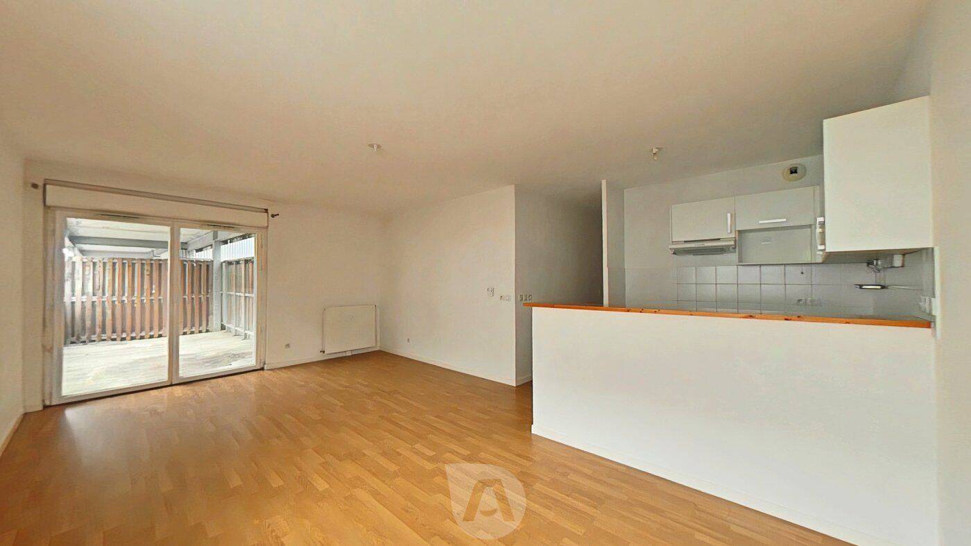 Appartement 3 pièces 65 m² · à Bordeaux · 64,8 m² · 240 000 €