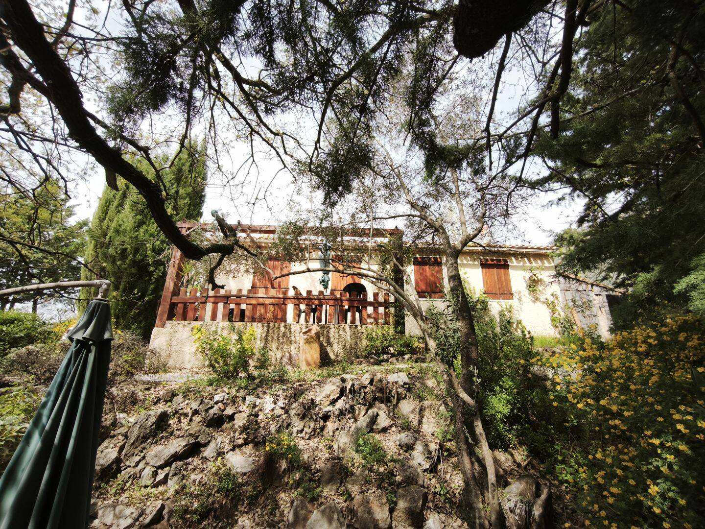 Maison 4 pièces 90 m² · à Montferrat · 90 m² · 275 000 €