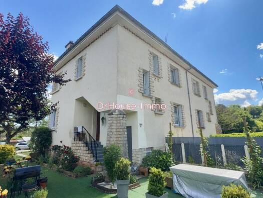 Maison à vendre 183 000 € 5 pièces 3 chambres 105 m² 686 m² de terrain Luzech 46140
