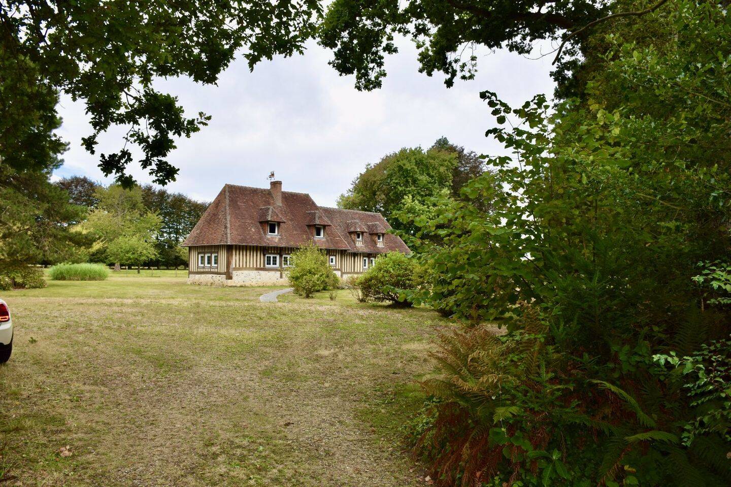 Maison 5 pièces 137 m² · à Équemauville · 137 m² · 740 000 €