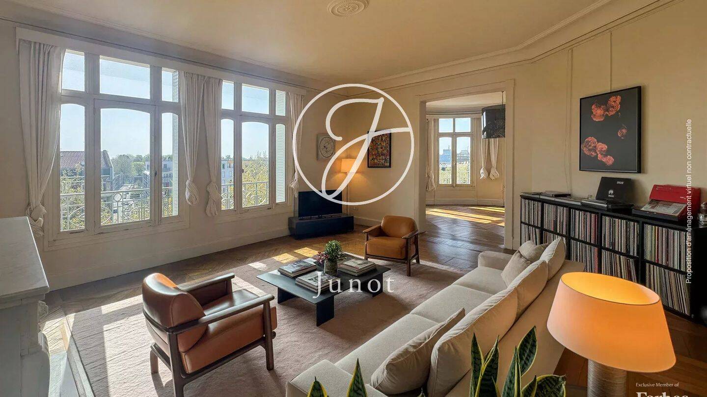 Appartement 7 pièces 225 m² · à La Madeleine · 225,4 m² · 850 000 €