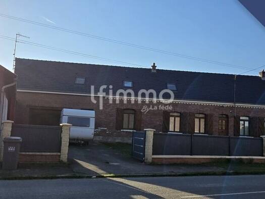 Maison à vendre 165 000 € 6 pièces 4 chambres 120 m² 658 m² de terrain Flers 80360