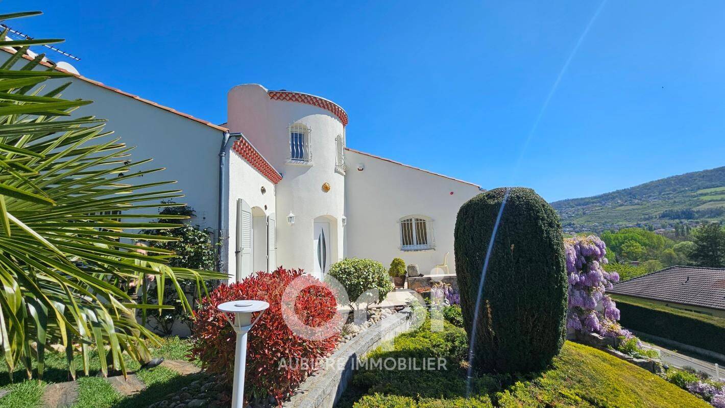 Maison 5 pièces 167 m² · à Veyre-Monton · 167 m² · 520 000 €