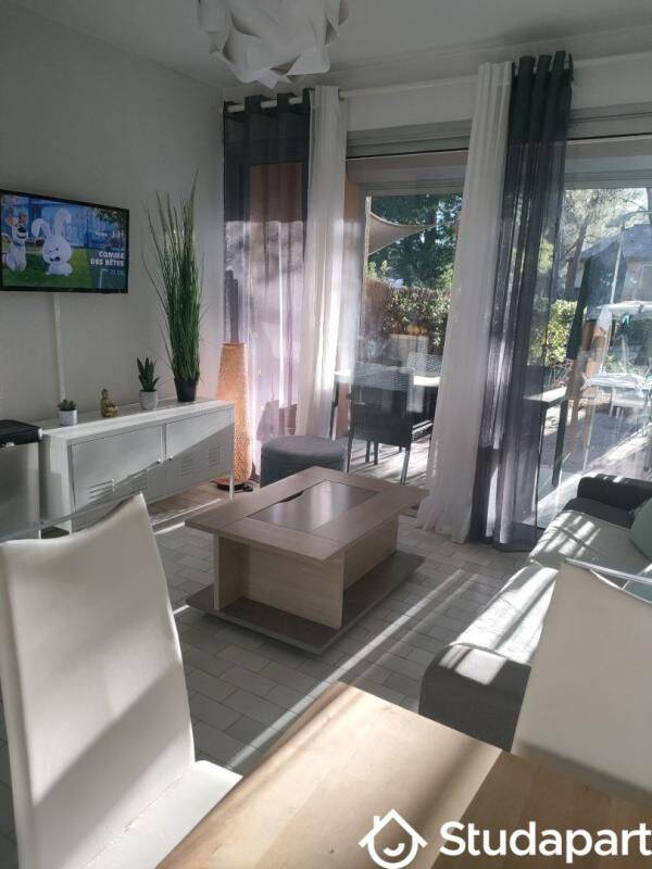 Appartement 1 pièce 23 m² · à Sanary-sur-Mer · 23 m² · 750 €/mois