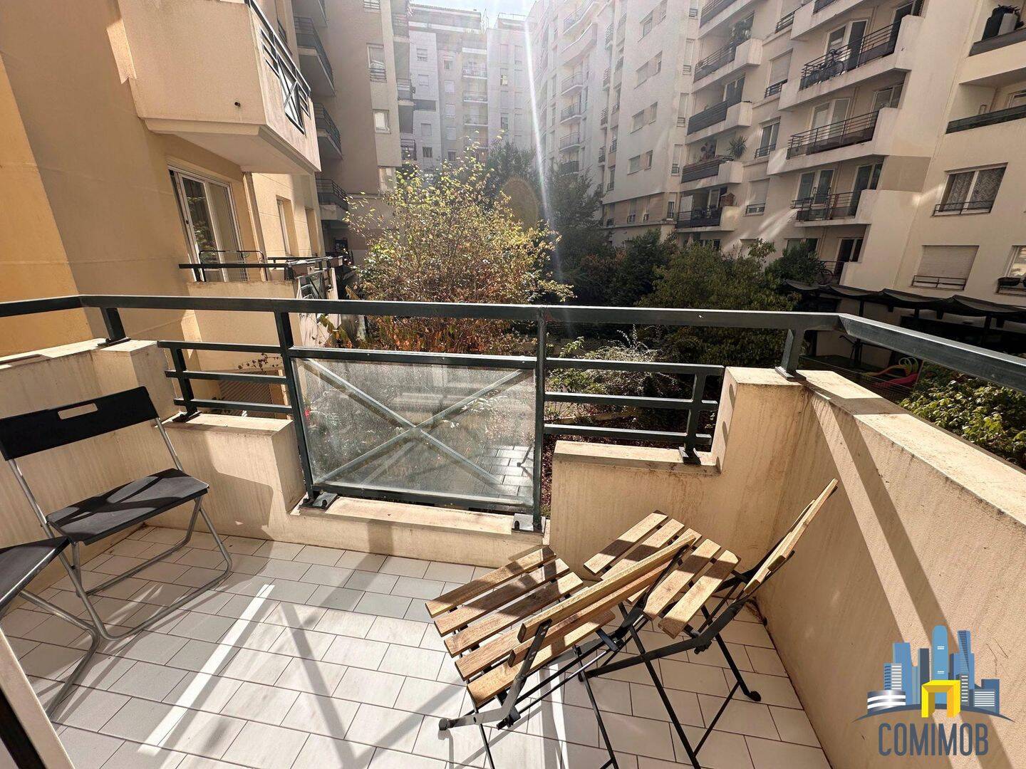 Appartement 1 pièce 26 m² · à Courbevoie · 26,3 m² · 1 019 €