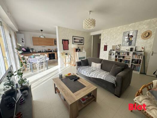 Duplex à vendre 204 900 € 3 pièces 2 chambres 62 m² RDC/1 Bruz 35170